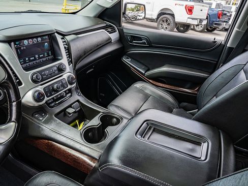Used 2020 GMC Yukon SLT image 16