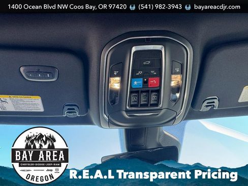 New 2025 Jeep Wagoneer Series III w/ Premium Group I image 13