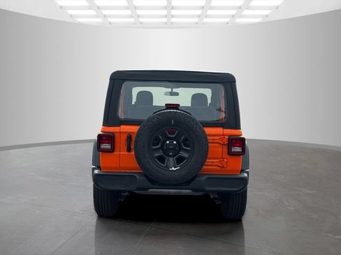 Certified 2025 Jeep Wrangler Sport AWD/4WD image 6