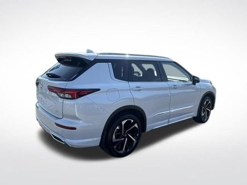 Used 2024 Mitsubishi Outlander SEL AWD/4WD image 6