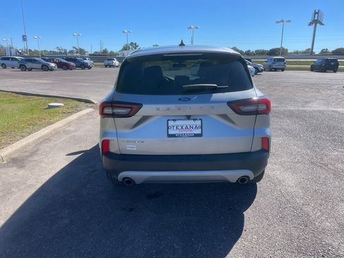 Used 2024 Ford Escape Active image 7