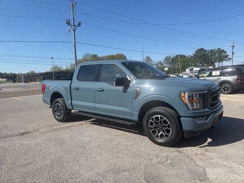 Used 2023 Ford F150 XLT w/ Equipment Group 302A High image 11