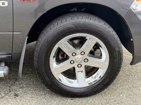 Used 2015 RAM 1500 Express image 10