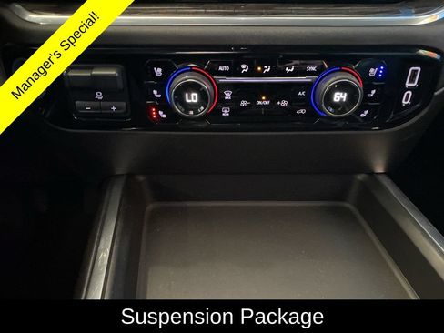 Used 2025 Chevrolet Silverado 2500 LTZ w/ LTZ Convenience Package AWD/4WD image 7