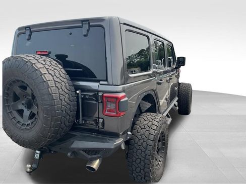 Used 2021 Jeep Wrangler Unlimited Rubicon AWD/4WD image 19