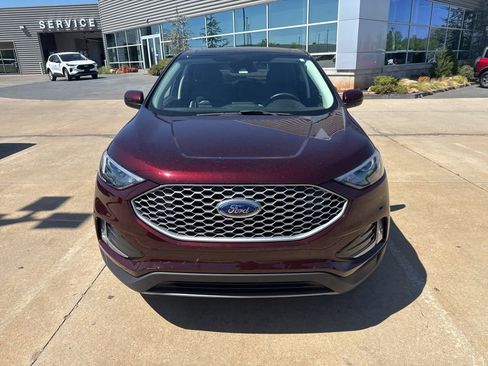 Used 2023 Ford Edge SEL w/ Convenience Package image 2