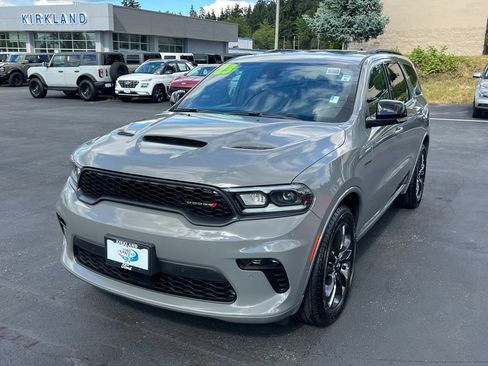 Used 2023 Dodge Durango R/T RWD image 3
