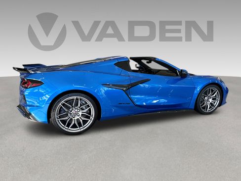 New 2025 Chevrolet Corvette Z06 w/ Battery Protection Package image 27