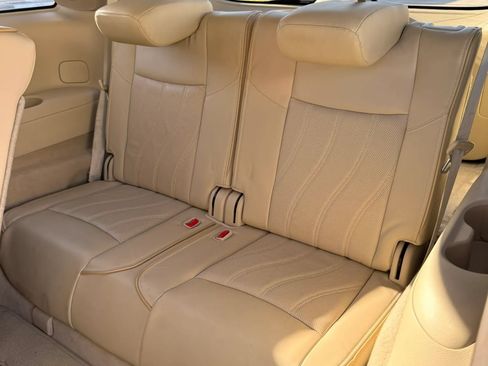 Used 2013 INFINITI JX35 FWD w/ Premium Pkg image 24