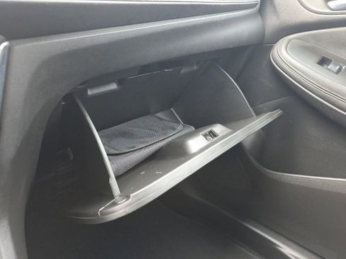 Used 2024 Buick Encore GX Sport Touring image 29