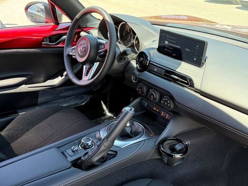 New 2026 MAZDA MX-5 Miata Club RWD image 7