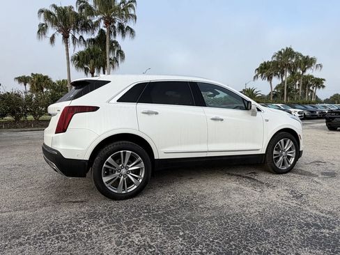 Used 2024 Cadillac XT5 Premium Luxury w/ Technology Package FWD image 5