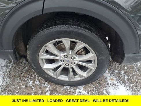 Used 2023 Ford Explorer Limited w/ Class IV Trailer Tow Package image 9