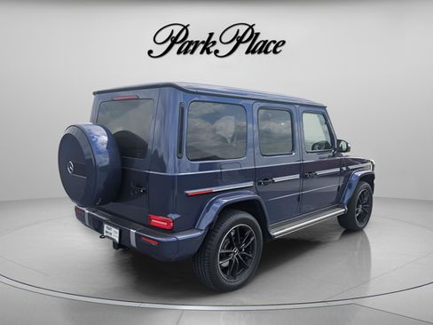 Used 2025 Mercedes-Benz G 550 image 3