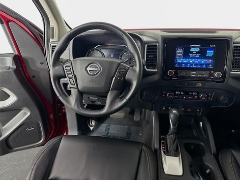 Certified 2022 Nissan Frontier SV w/ SV Premium Package RWD image 24