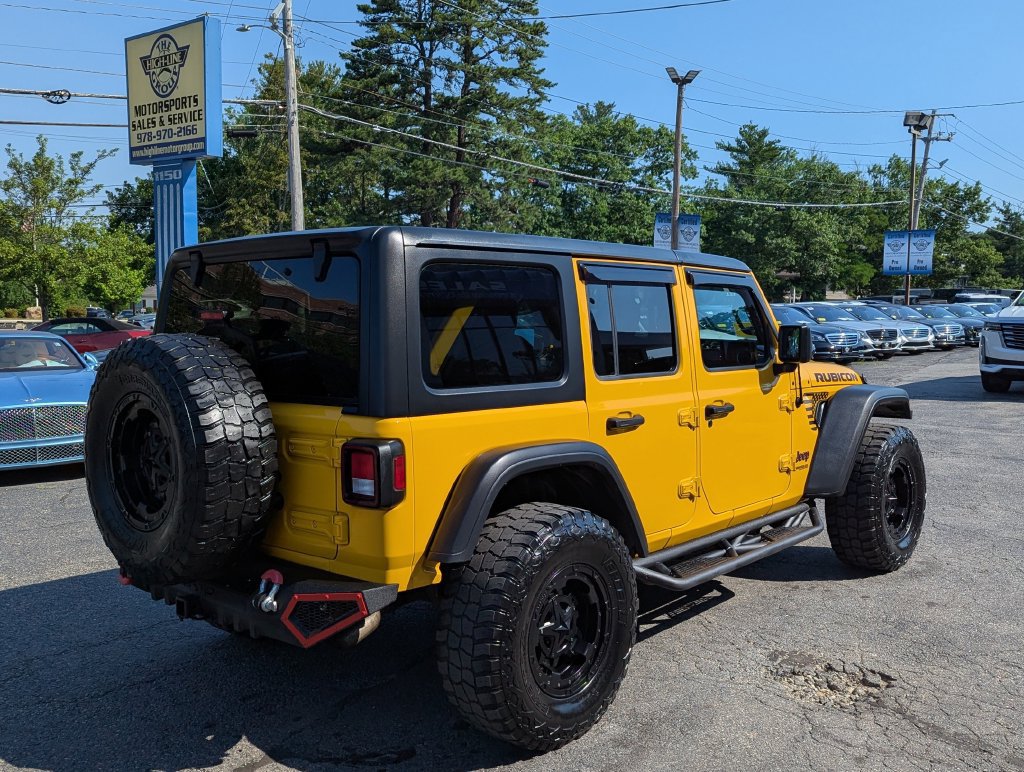Used 2021 Jeep Wrangler Unlimited Rubicon w/ Cold Weather Group AWD/4WD image 8