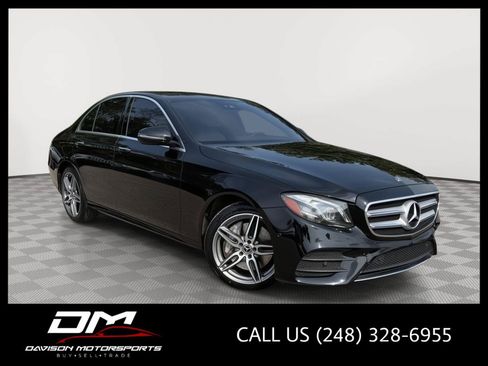 Used 2017 Mercedes-Benz E 300 4MATIC image 1