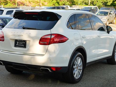 Used 2013 Porsche Cayenne AWD/4WD image 7