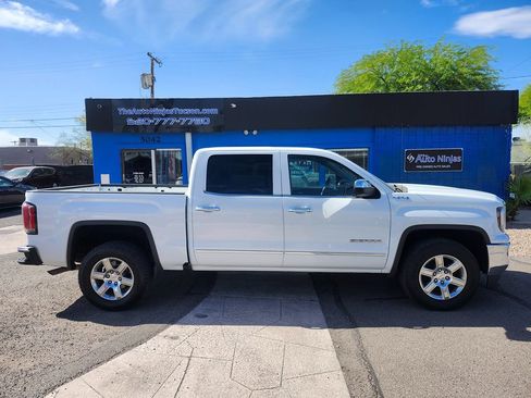 Used 2018 GMC Sierra 1500 SLT image 7