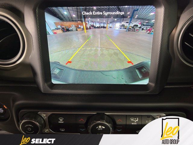 Used 2023 Jeep Gladiator Sport AWD/4WD image 21
