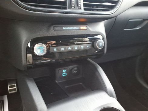 Certified 2023 Ford Escape ST-Line Elite image 21