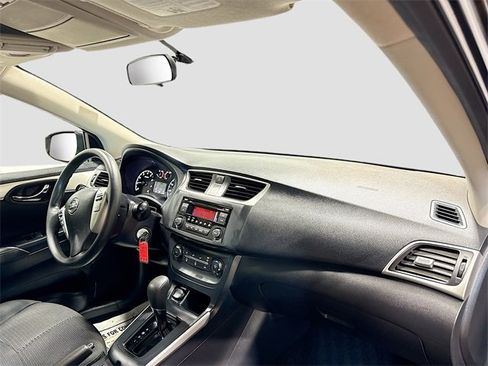 Used 2017 Nissan Sentra S image 25