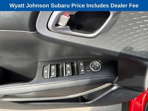 Used 2024 Kia Soul LX w/ Option Group 015 FWD image 17