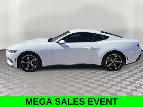 Used 2024 Ford Mustang Coupe RWD image 6