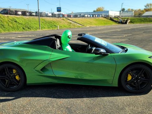 New 2026 Chevrolet Corvette Stingray Preferred Conv RWD image 14