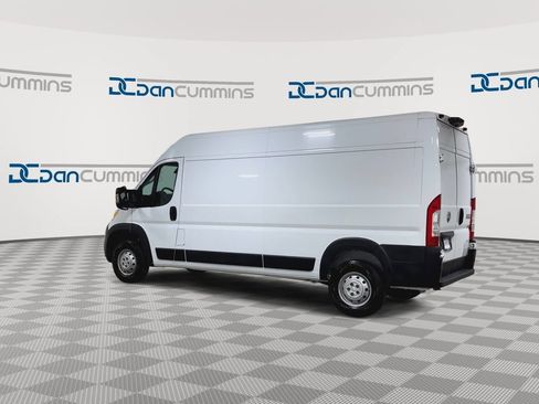Used 2023 RAM ProMaster 2500 FWD image 6