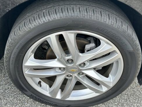 Used 2021 Chevrolet Equinox Premier image 26