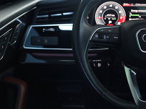 Used 2022 Audi SQ8 Premium Plus AWD/4WD image 35