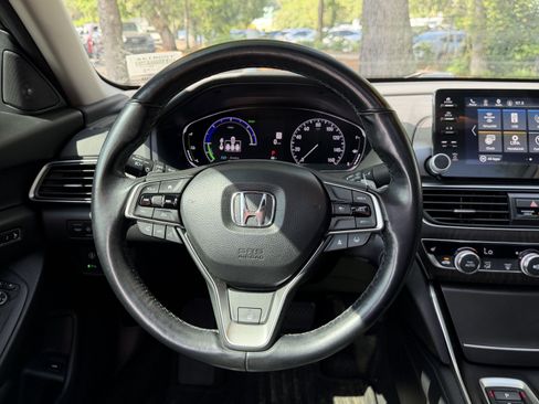 Used 2022 Honda Accord EX-L image 34