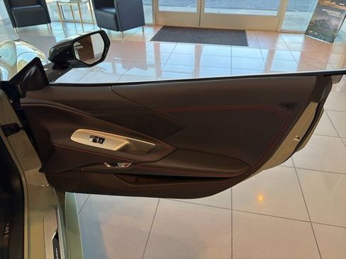 Used 2024 Chevrolet Corvette Stingray Coupe w/ Z51 Performance Package image 35