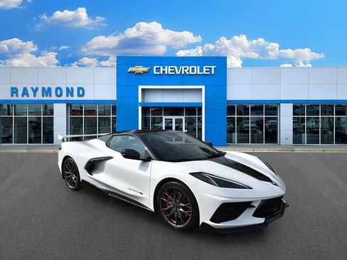 Used 2023 Chevrolet Corvette Stingray Preferred Conv w/ Z51 Performance Package RWD image 1