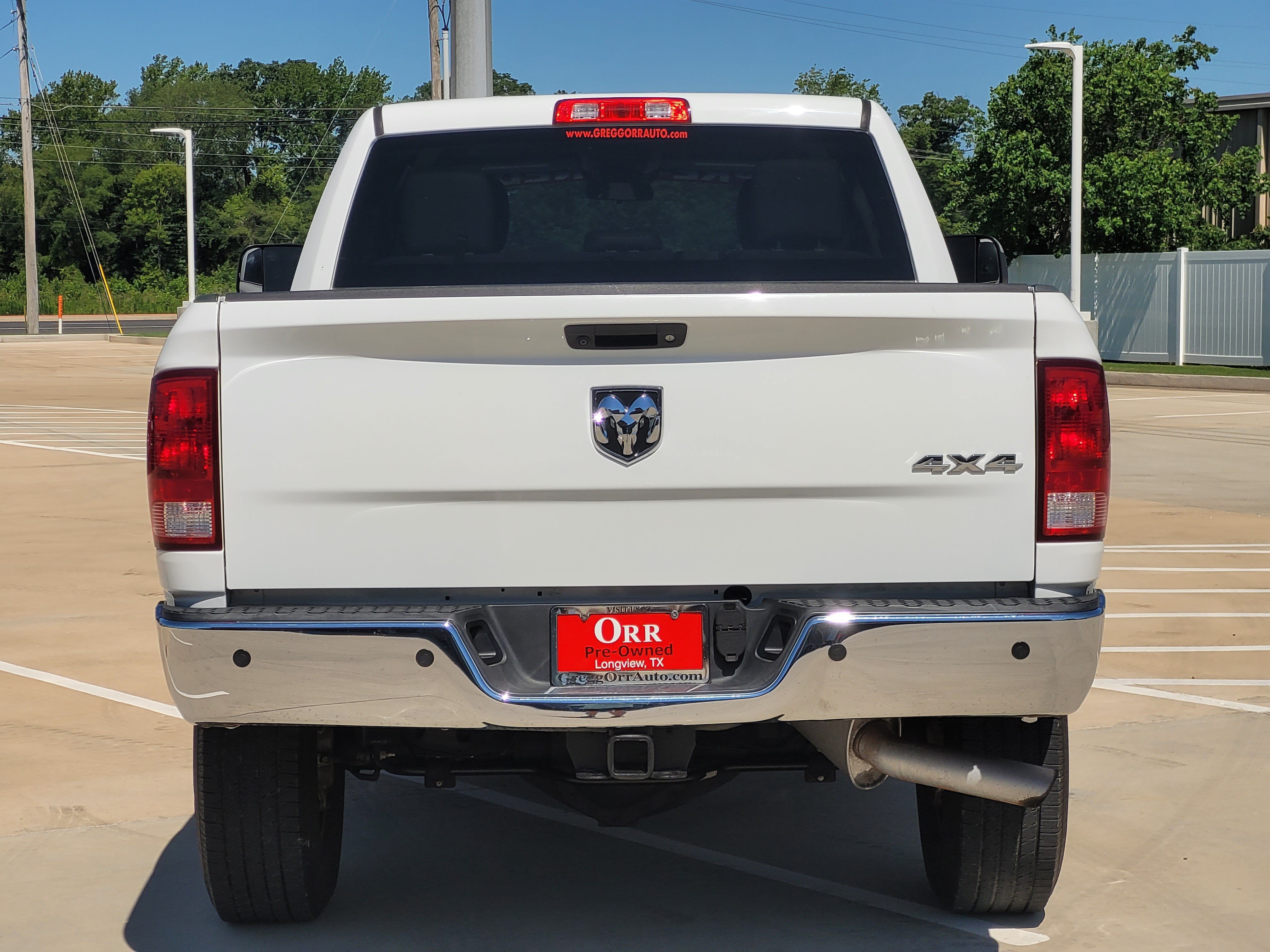 Used 2018 RAM 2500 Tradesman w/ Chrome Appearance Group AWD/4WD image 5