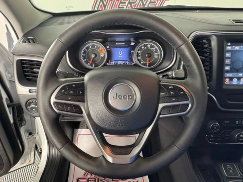 Used 2022 Jeep Cherokee Latitude Lux FWD image 13
