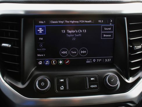 Used 2023 GMC Acadia SLE w/ Driver Convenience Package image 29