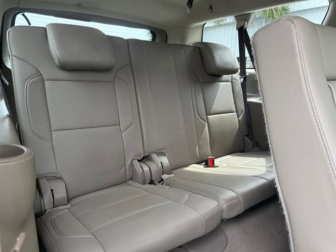 Used 2019 GMC Yukon XL SLT w/ Open Road Package image 14