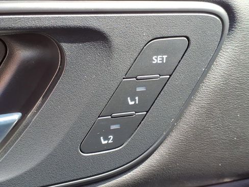 Certified 2022 Nissan Rogue SL w/ SL Premium Package AWD/4WD image 19