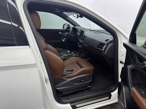 Used 2018 Audi Q5 2.0T Premium Plus w/ Premium Plus Package image 15