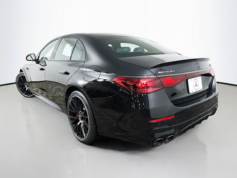 New 2026 Mercedes-Benz E 53 AMG e 4MATIC Sedan image 5
