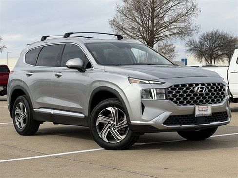 Used 2022 Hyundai Santa Fe SEL w/ Convenience Package image 2