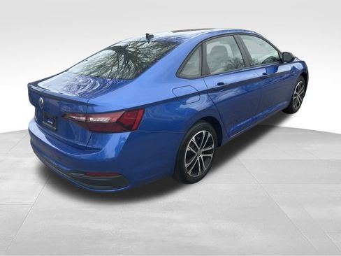 Used 2023 Volkswagen Jetta Sport image 22