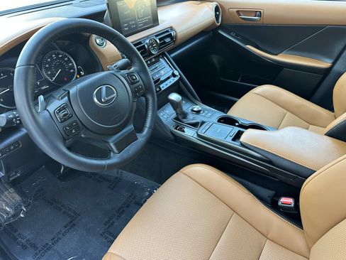 Used 2023 Lexus IS 300 w/ Premium Package RWD image 10