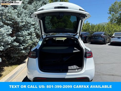 Used 2023 Tesla Model Y Long Range AWD/4WD image 29