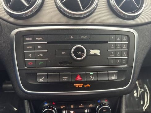 Used 2017 Mercedes-Benz GLA 250 image 22
