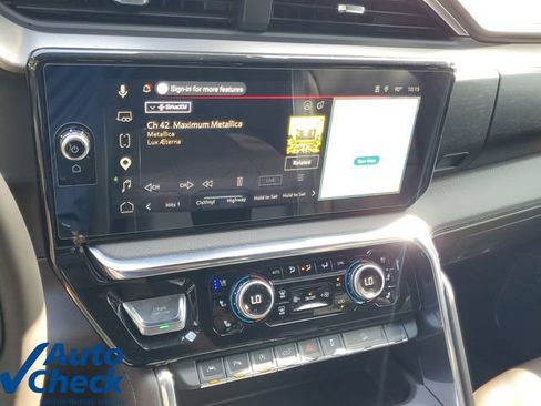 Certified 2026 GMC Sierra 1500 Denali w/ Denali Reserve Package AWD/4WD image 25