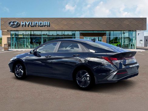 New 2026 Hyundai Elantra Sport FWD image 4