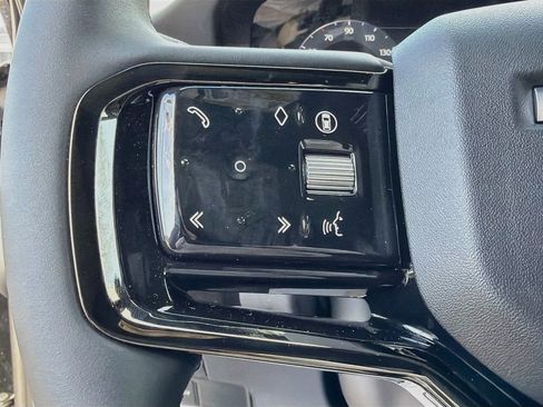 New 2026 Land Rover Range Rover Evoque S AWD/4WD image 37